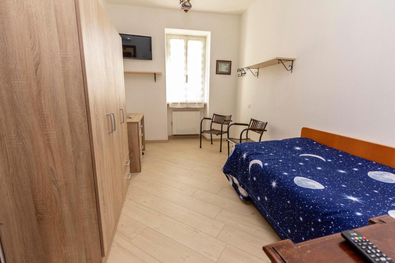 La Colomba B&B Castellaro  Екстер'єр фото