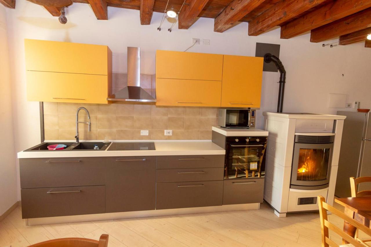 La Colomba B&B Castellaro  Екстер'єр фото